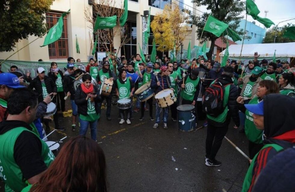 ATE se movilizará a la Legislatura para apoyar el proyecto de viviendas