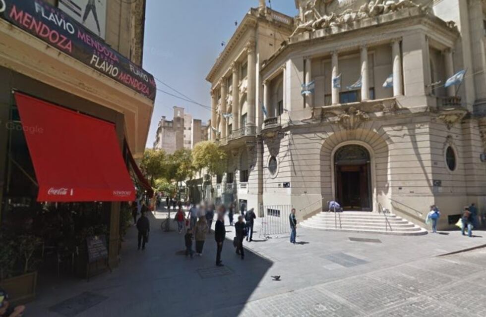 Denuncian robos y peleas nocturnas en una cuadra "abandonada" de la peatonal Córdoba