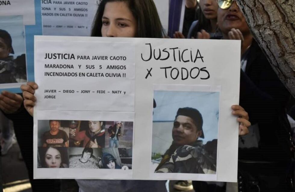 "Mi hermano quiso matar a mi hijo en la misma cueva hace un mes", dijo la hermana del joven detenido