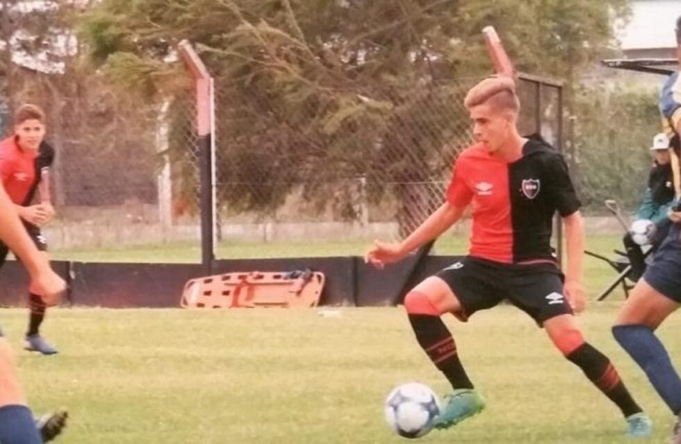 El otro Messi de las inferiores de Newell's que ya firmó con un grupo empresario