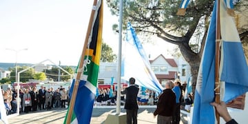 En Rada Tilly el acto se desarrolló en una plaza
