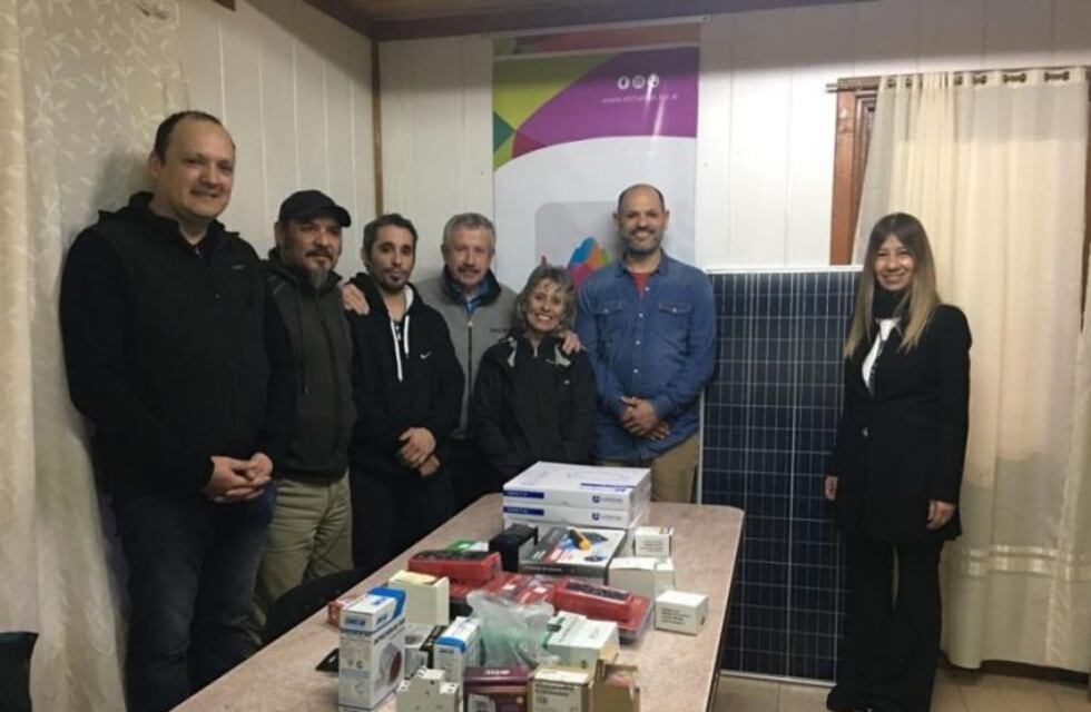 InSET recibió equipamiento para estudiantes de El Chatlén