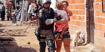 Nena fue utilizada como escudo por un delincuente para no ser detenido\u002E