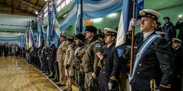 Acto por el día de la Bandera, Ushuaia\u002E