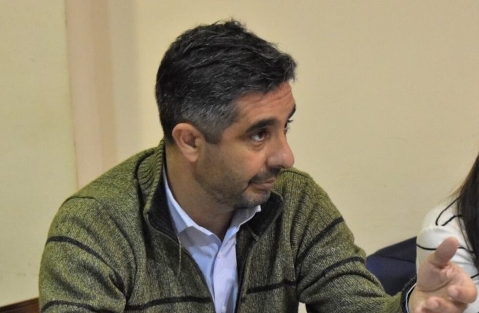 Leandro Morer: "Estoy comprometido con los barrios, gestionar no es cosa de chicos"