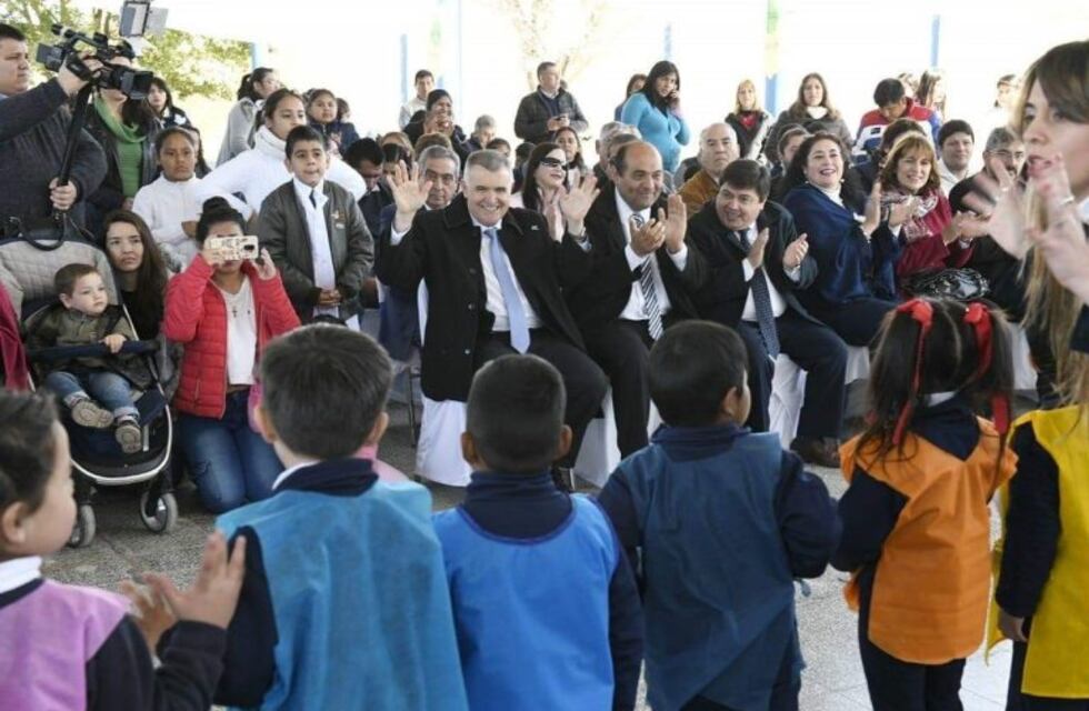 Celebraron los 30 años de la Escuela N° 331 Reverendo Juan Urbanc