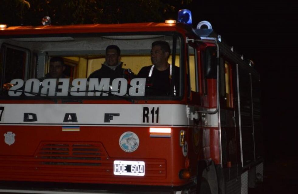 Una centella provoco un incendio en una vivienda