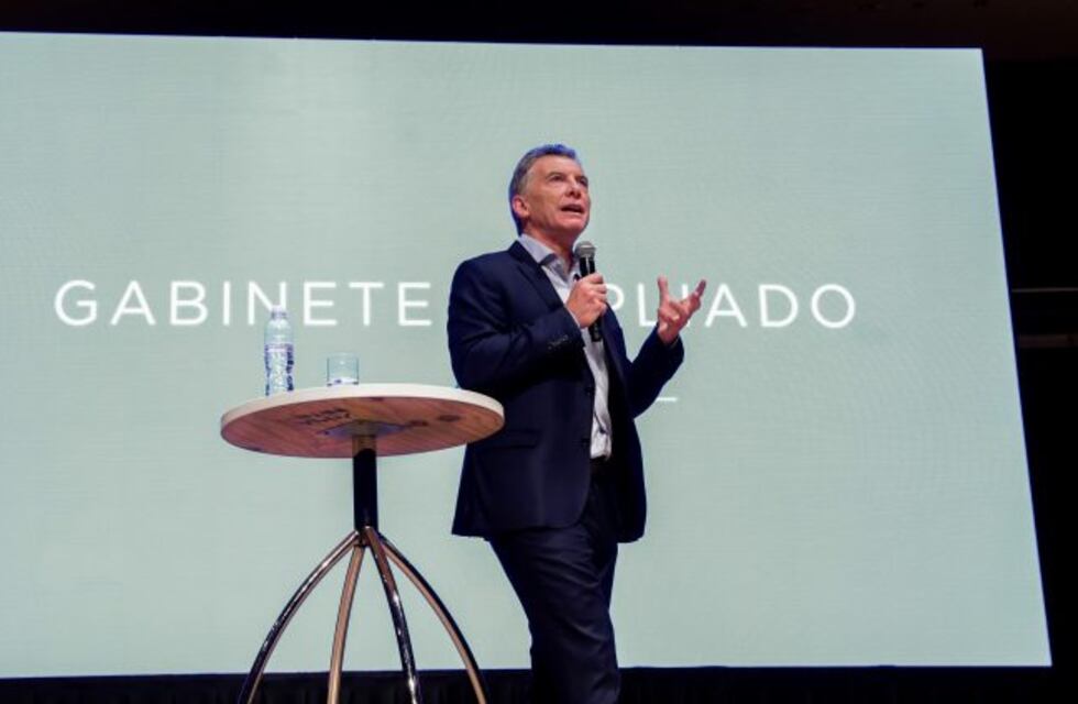 Macri: "El momento más difícil fue cómo evitar que el avión se estrellase en 2015"