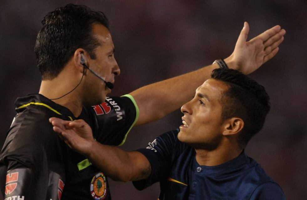 Rosario Central puso plazo hasta este lunes para acordar con Boca la vuelta de Federico Carrizo