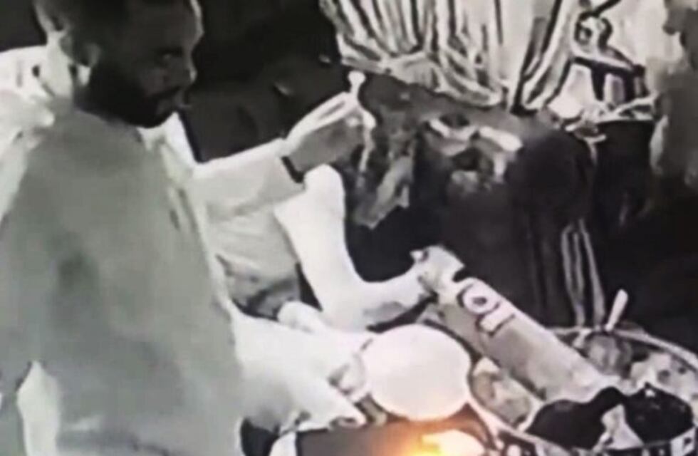 Grabaron a jugadores del Arsenal inhalando una droga