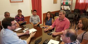 El Gobierno ofreció la mitad de lo que pretenden los gremios docentes pero no se habla de paro