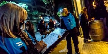 La Secretaría de Control y Convivencia intensificó los controles de bares y restaurantes de Rosario\u002E (@scycros)