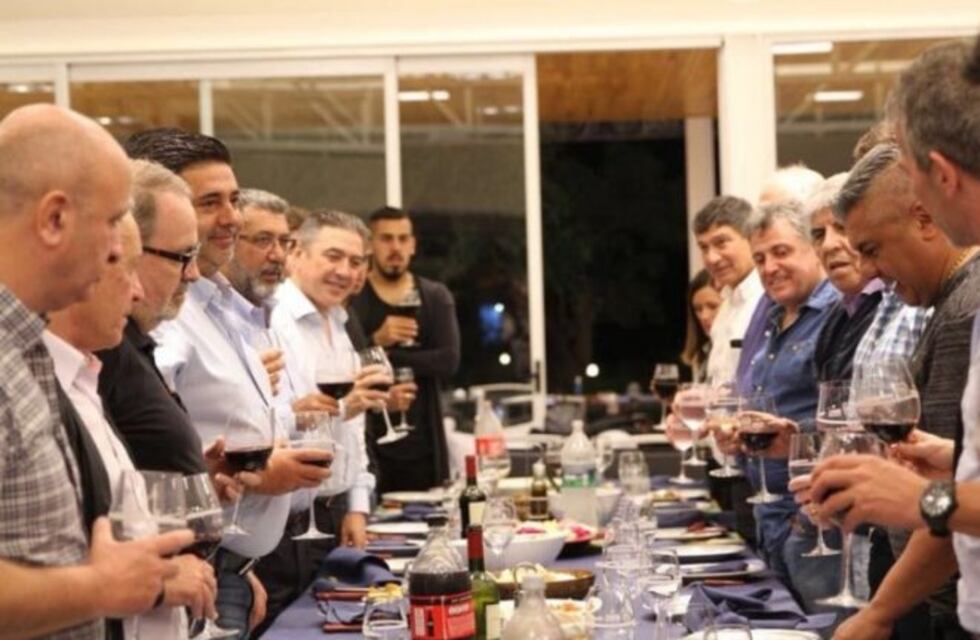 La polémica foto que "Chiqui" Tapia tuvo que borrar de las redes sociales