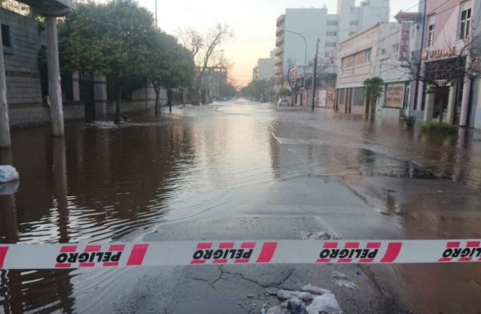 Recién por la tarde volvería el agua en unos 70 barrios del noreste