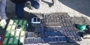 Los celulares incautados