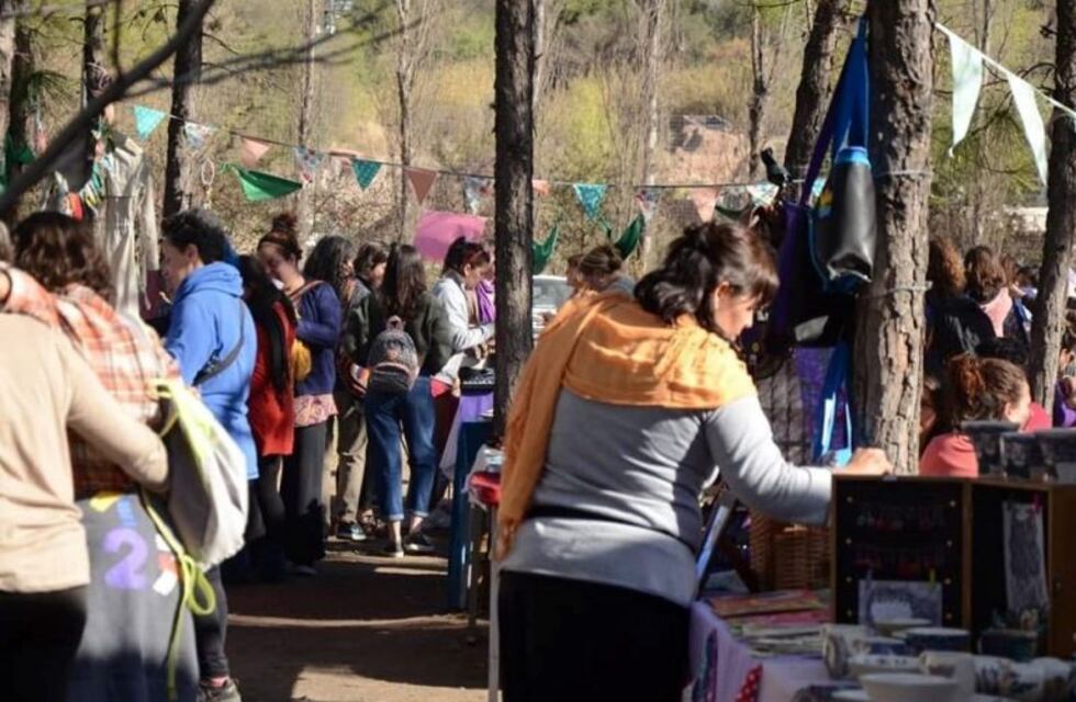 Feria Feminista Sierras Chicas en Villa Allende