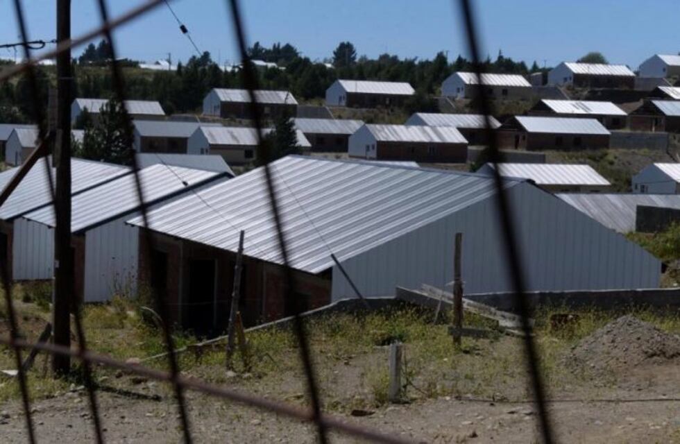 Otra obra suspendida por "incumplimiento de órdenes de servicio"