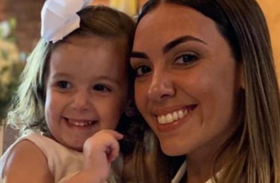 La razón por la que el marido de Floppy Tesouro no fue al bautismo de su hija