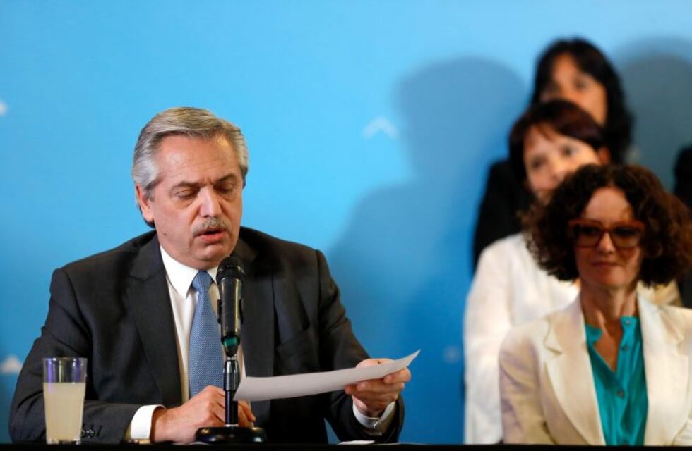 Fernández envía a Bielsa a Chile y a Tomada a México como embajadores