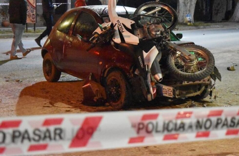 Dos jóvenes murieron en medio de una persecución policial en Colonia Caroya