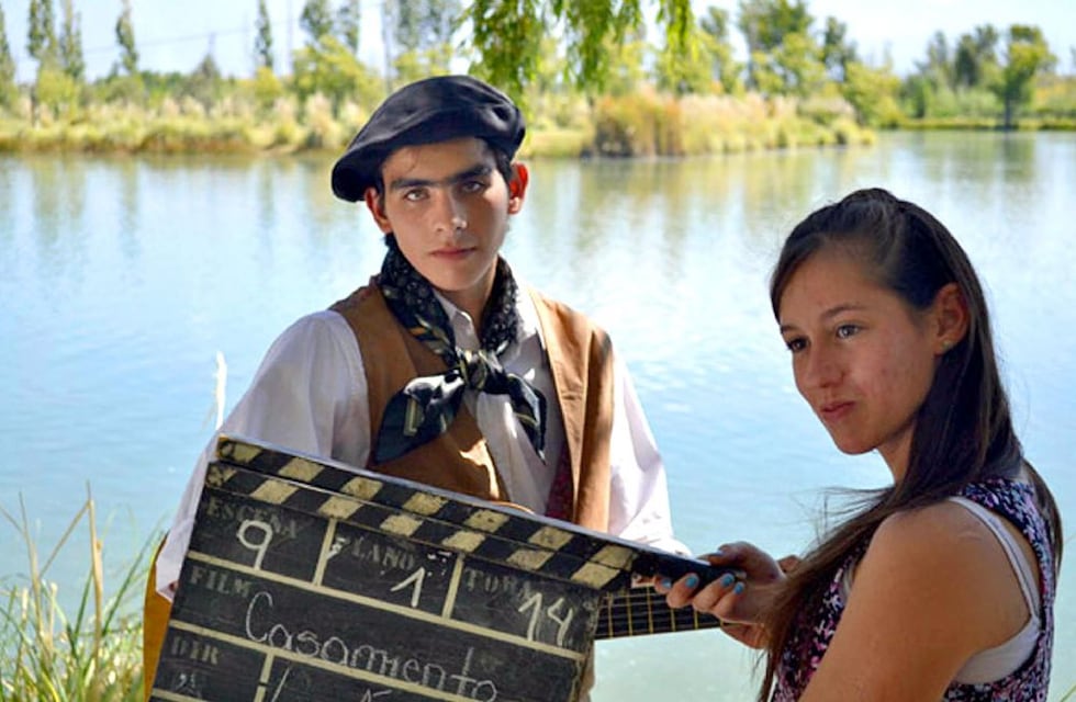 Feria Internacional del Libro Villa Carlos Paz: concurso de cortometrajes para estudiantes secundarios