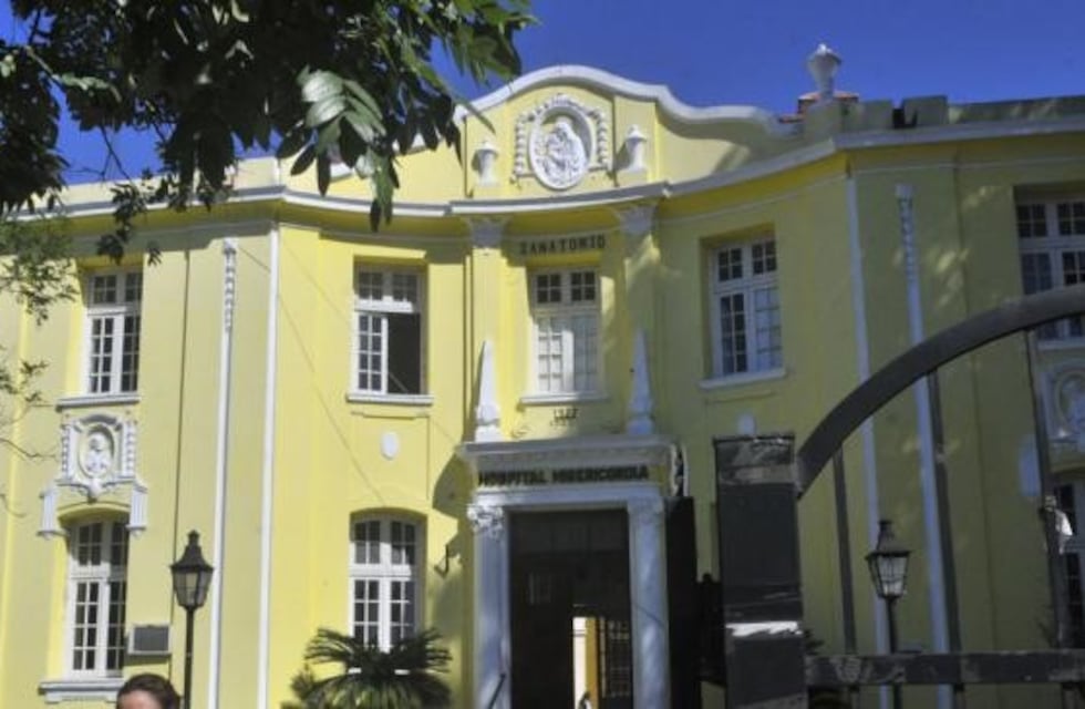 Barrio Cáceres: lo engañaron para poder asaltarlo y  ahora su vida “pende de un hilo”