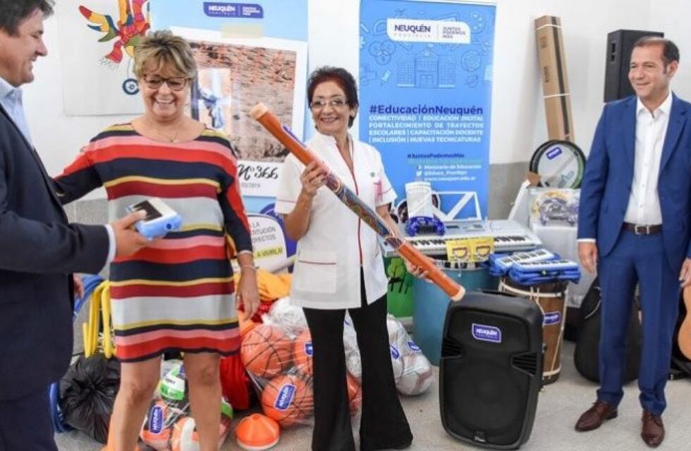 Gutiérrez inauguró la escuela de Nueva Esperanza y prometió que terminarán el jardín de infantes antes de fin de año