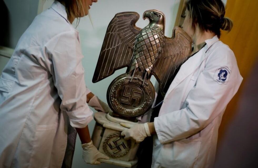 Imputaron al coleccionista que tenía un tesoro nazi en su casa