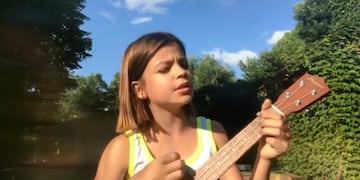 La hija de Agustina Cherri y Gaston Pauls, es furor en las redes al interpretar covers