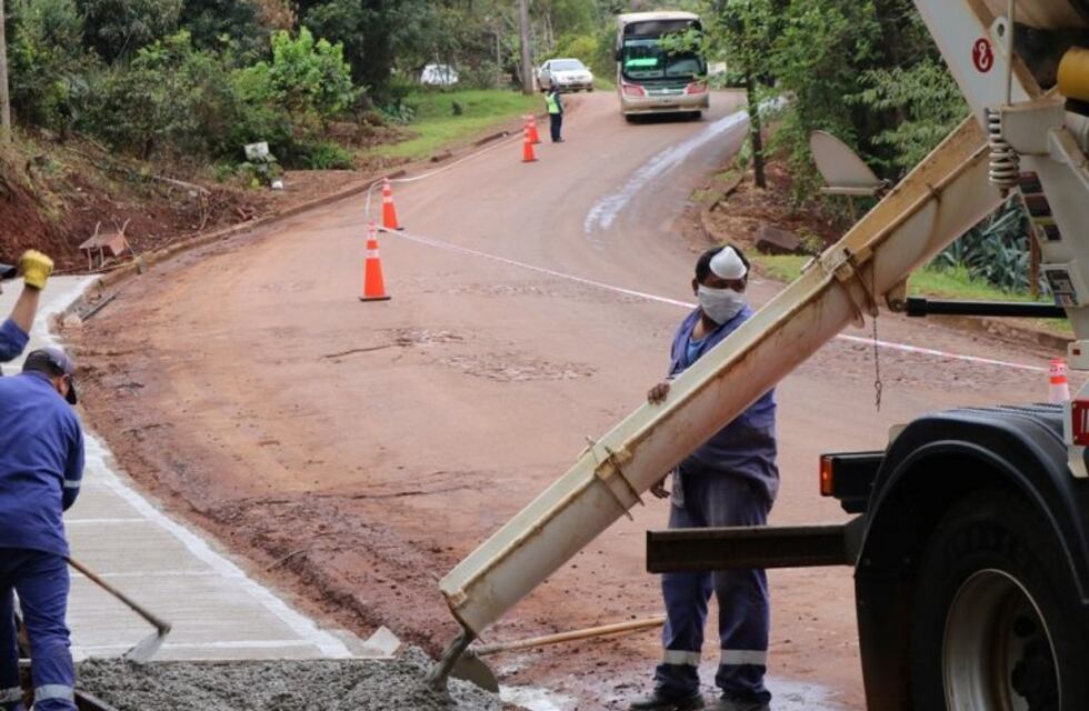La municipalidad de Oberá informó que continúa con los trabajos de infraestructura