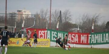 Colón vs Sportivo Las Parejas por la Copa Santa Fe\u002E (Uno Santa Fe)