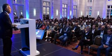 El gobernador Alfredo Cornejo habló en el encuentro de vinculación en biotecnología más importante del país que se realiza en Mendoza\u002E