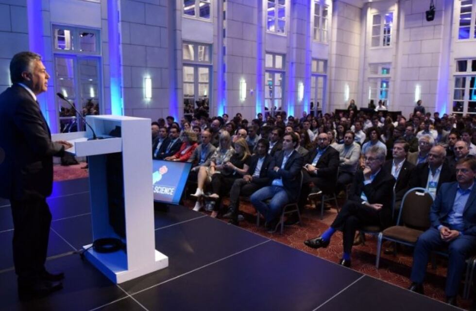 Cornejo: "Queremos que la provincia se posicione como una plaza biotecnológica"