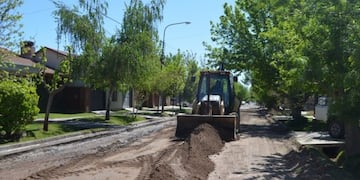Las obras de asfalto en San Rafael continúan por los distritos. Imagen ilustrativa