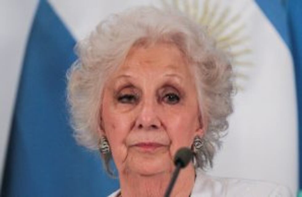 Estela de Carlotto reveló que tras el conflicto de la 125 tuvo que pedirle a Cristina Kirchner que no renuncie