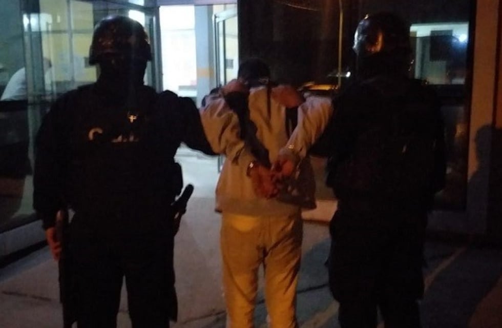 Detuvieron a un hombre por atacar a balazos el auto de otro en Santo Tomé