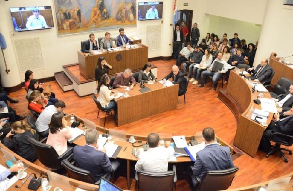 Polémica en el Concejo santafesino por el congelamiento de salarios