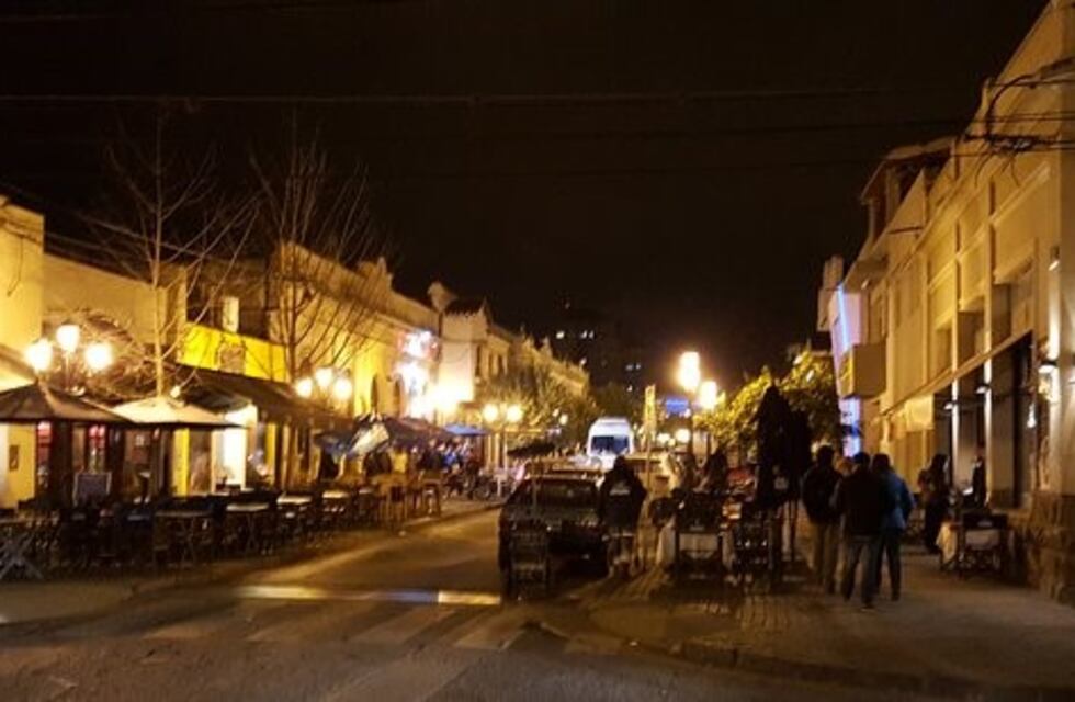 Hasta el domingo regirá la restricción de circulación nocturna en Salta