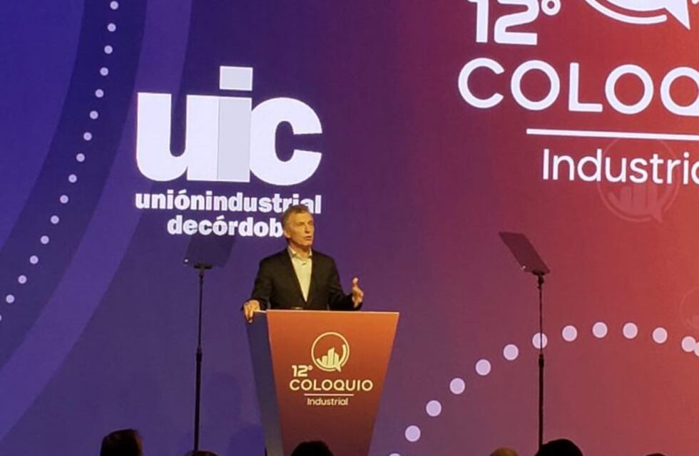 Mauricio Macri anunció una baja del 35% al 22% en el pago de ganancias para las pymes