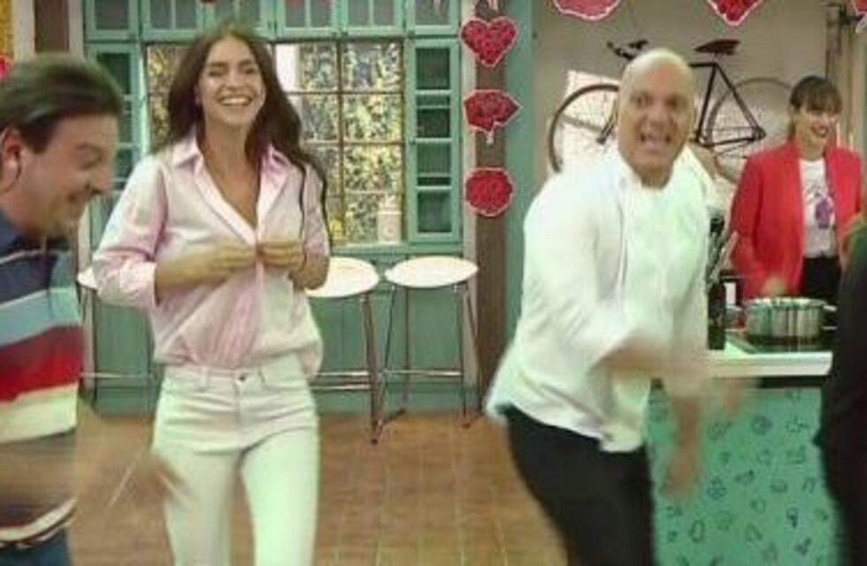 El incómodo momento que vivió Zaira Nara al aire en "Morfi"