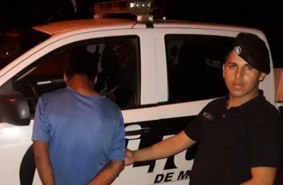 Detuvieron a un joven que invitó a saquear supermercados por las redes sociales