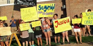 Protesta familiares víctimas de Cofco