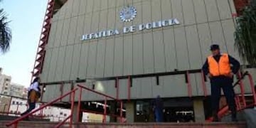 La Jefatura no dio a conocer el nombre del comisario investigado\u002E