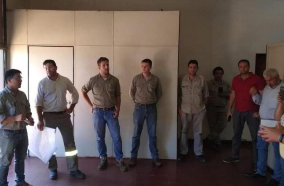 Representantes de Energía de Misiones recibieron a vecinos de Iguazú