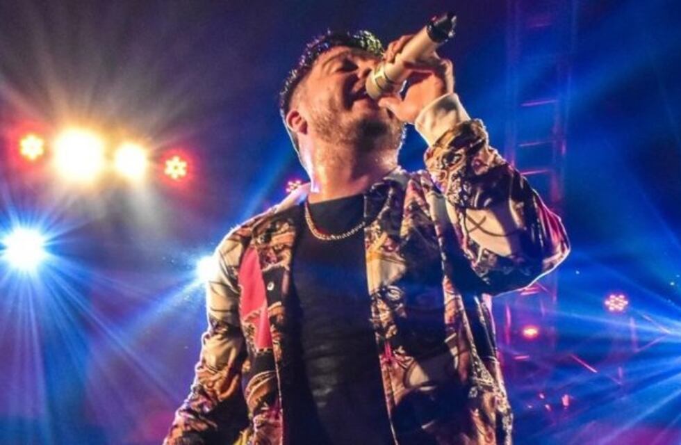 ¿Censura? Quitaron la palabra "tóxica" de un afiche de Damián Córdoba