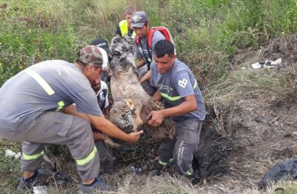 Descubrieron que más desagües de La Plata estaban tapados intencionalmente