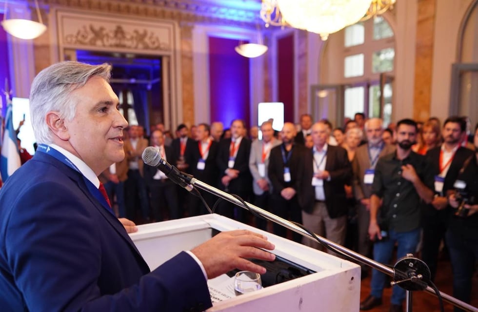 Martín Llaryora y su nuevo gabinete de gobierno: quiénes son los elegidos