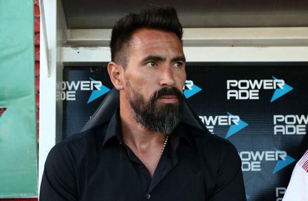 Clásico santafesino: Domínguez admitió que todavía no vio cómo juega Unión