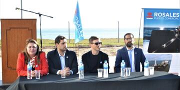 El Ministro de Producción visitó Puerto Rosales y anunció importantes inversiones