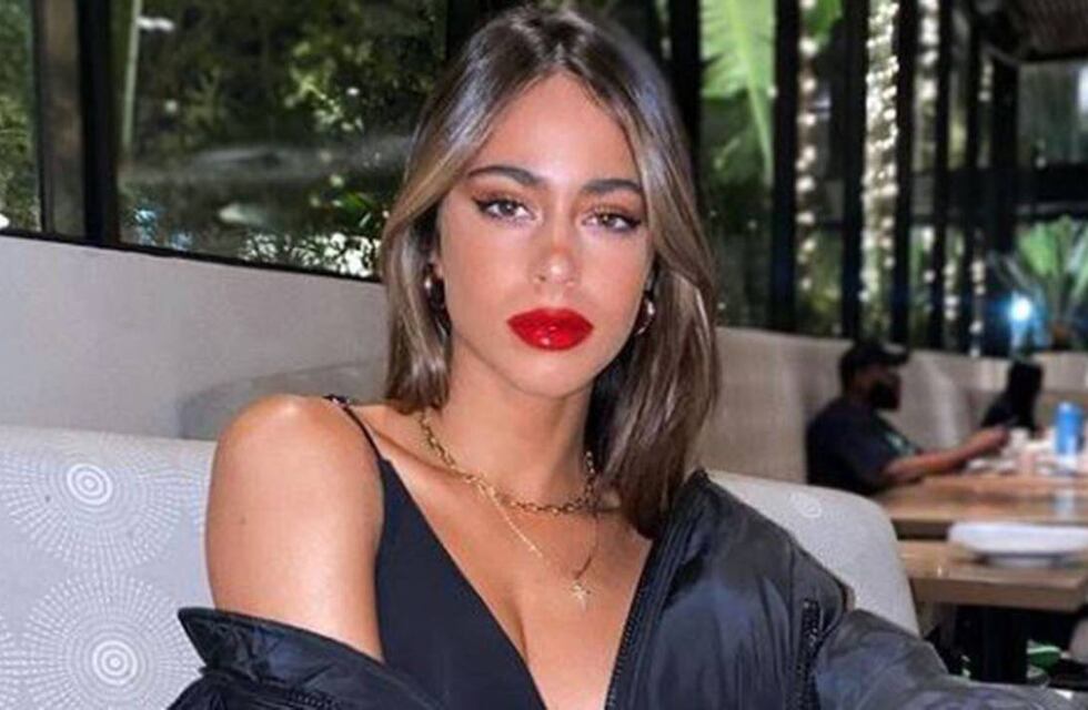 Tini Stoessel dejó en shock a sus fans en Instagram al modelar con una microbikini XXS